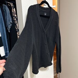 GAP Black Crochet V-Neck Button-Up Cardigan